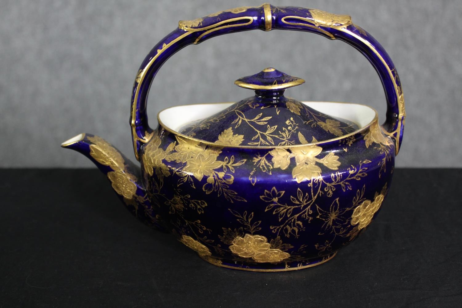 Various china teapots, jugs and other items, including Coalport. H.24cm. (largest). - Image 11 of 19