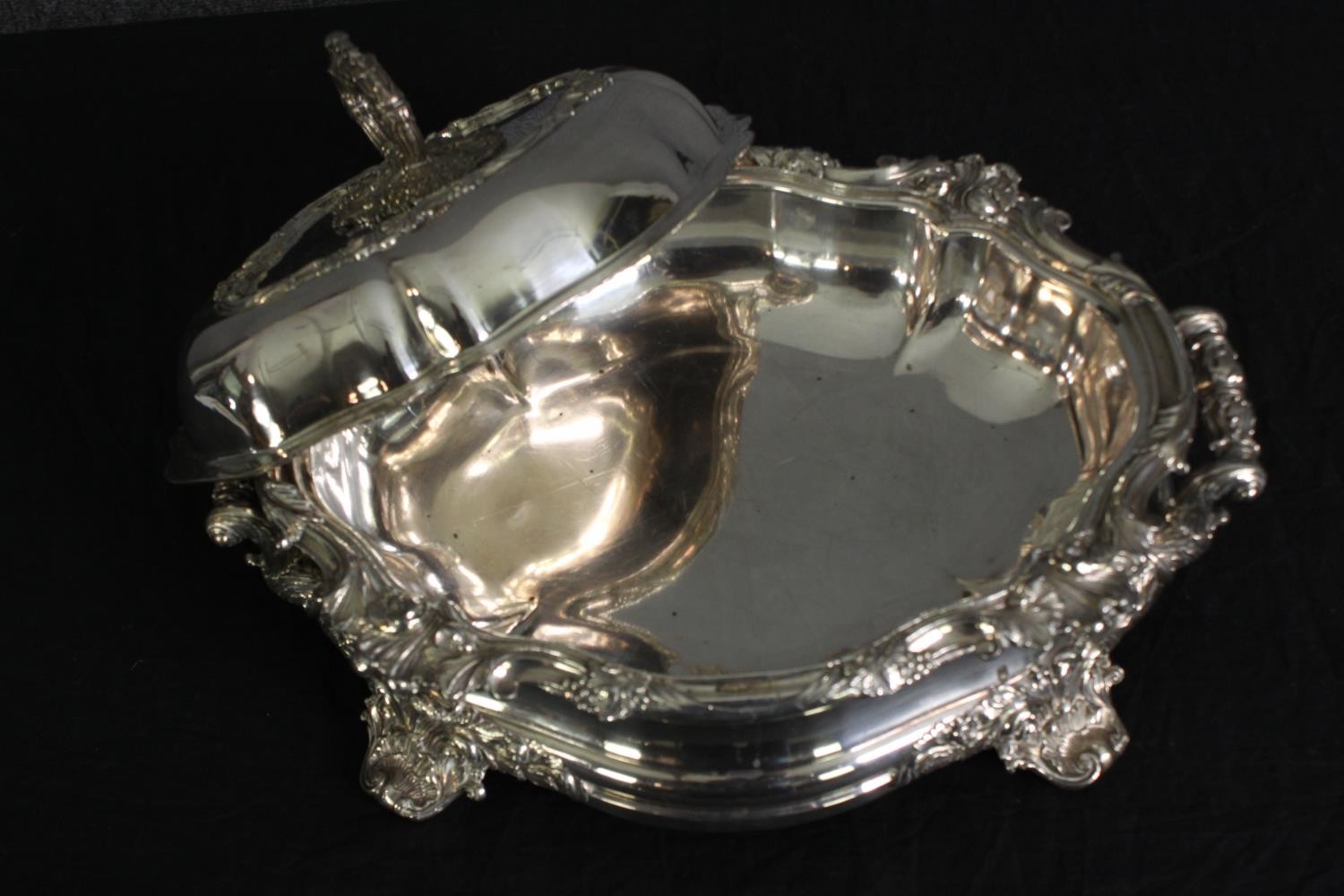 A silver plated entree dish. H.18 W.36 W.26cm. - Image 4 of 9