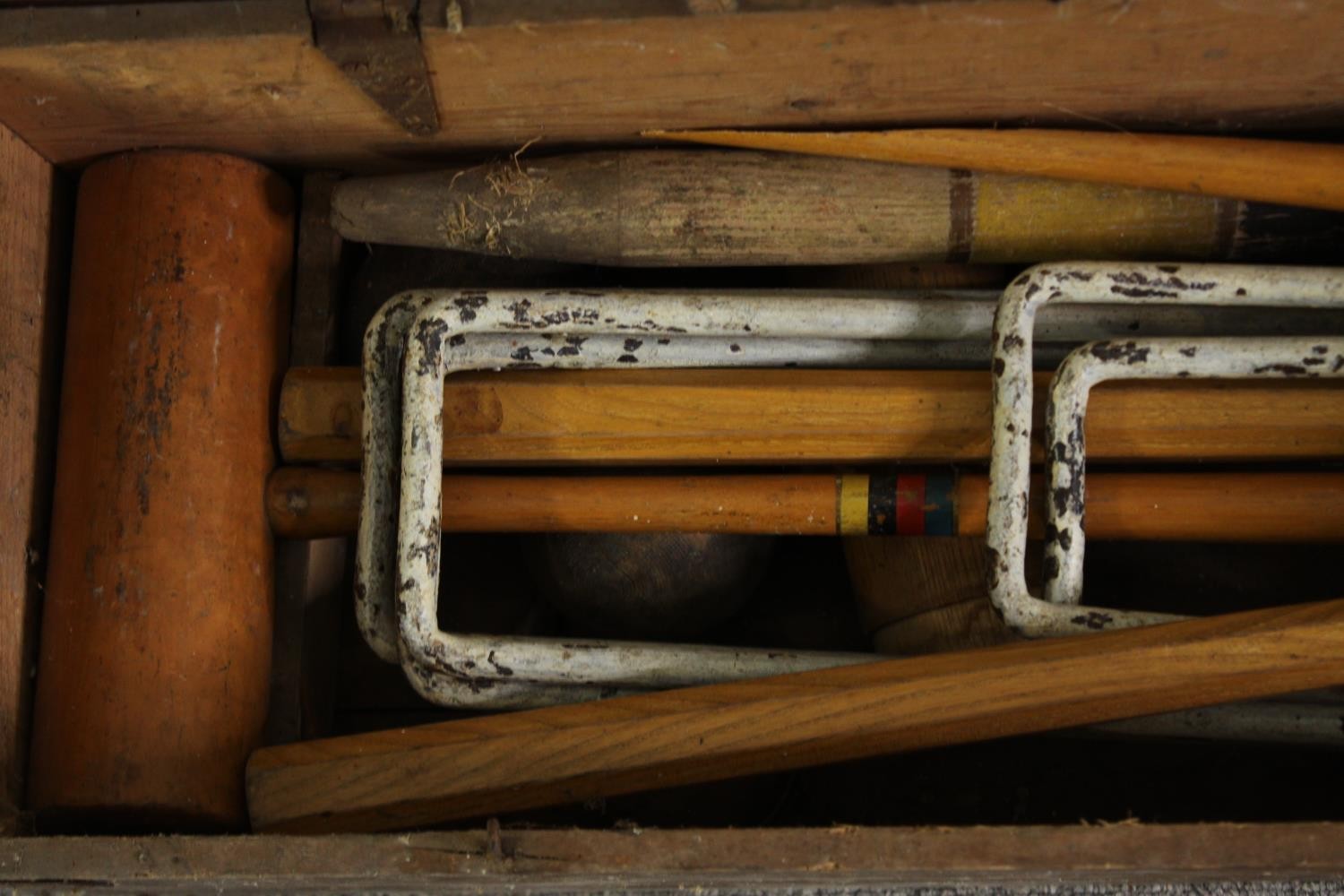 A vintage boxed croquet set. H.30 W.106 W.27cm. (box). - Image 5 of 6