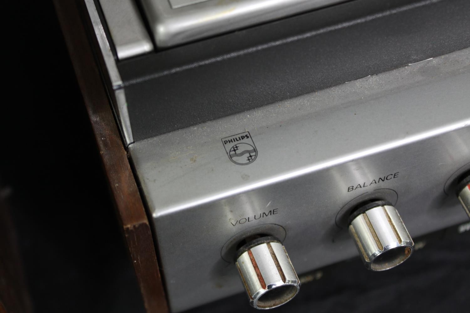 A Philips Automatic built-in turntable amp and radio, and a pair of Pioneer speakers. H.54 W.30 D. - Image 6 of 7