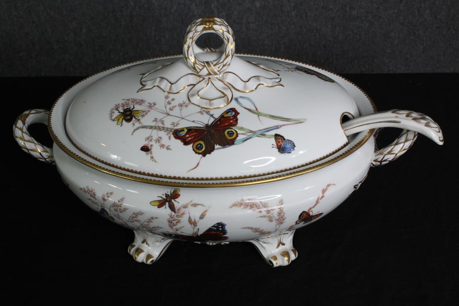 A group of four various 19th century tureens, including Derby and other Staffordshire porcelain, one - Bild 13 aus 15