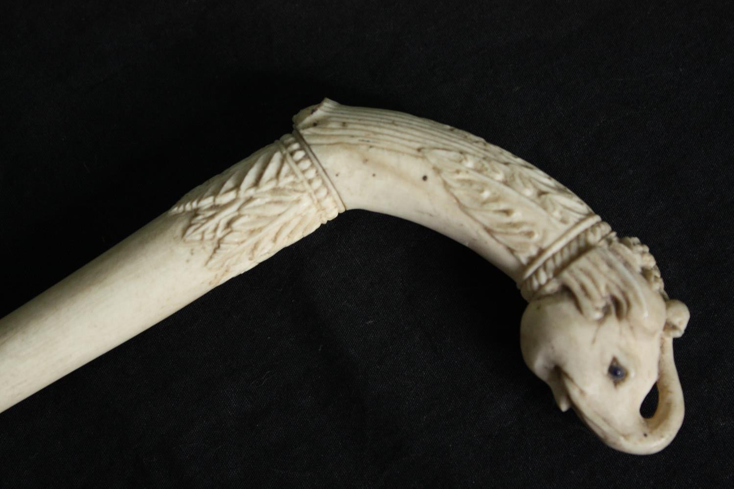 An Indian carved bone walking stick. L.90cm. - Image 2 of 6