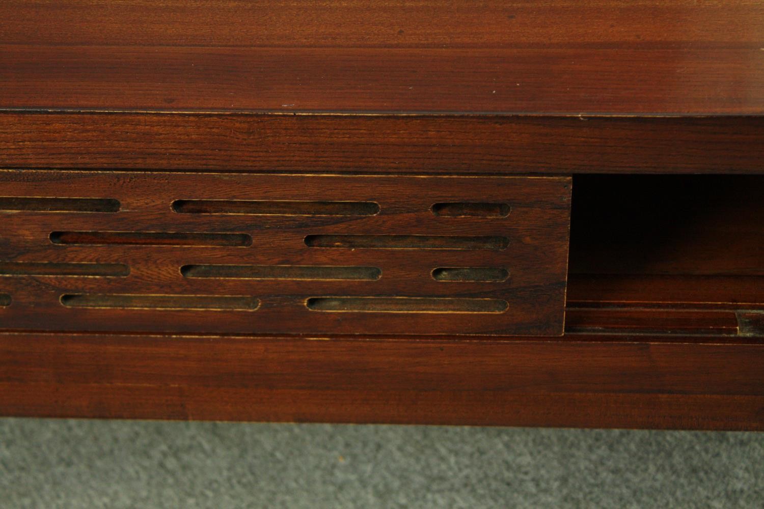A large retro styled hardwood low side table or coffee table. H.45 W.160 D.45cm. - Image 9 of 11