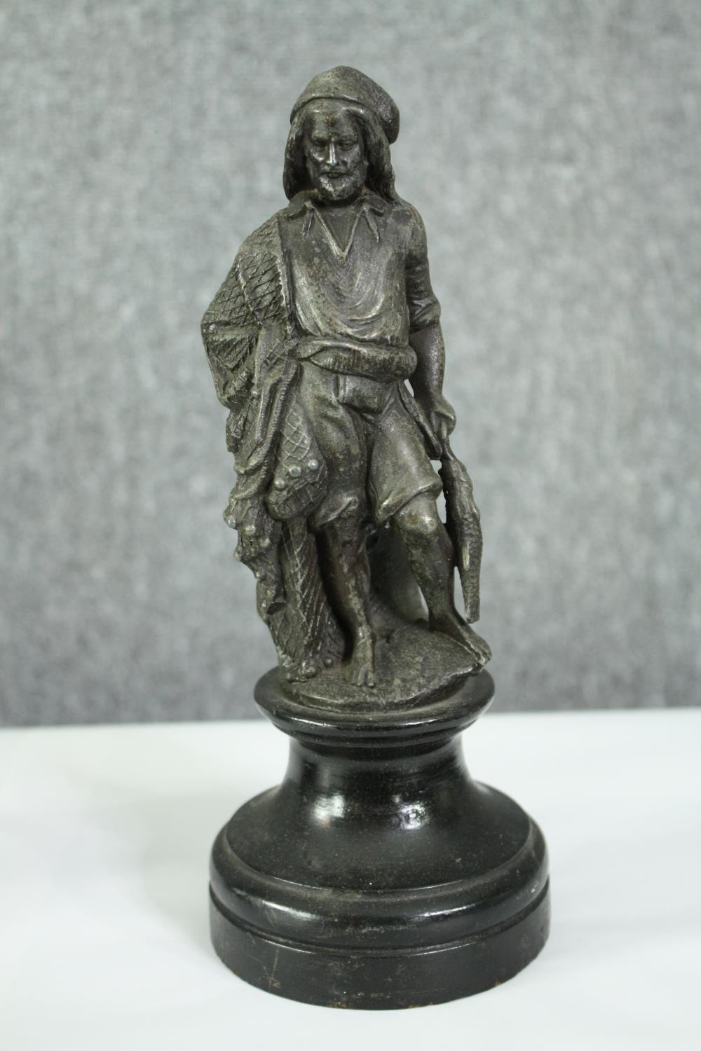 Two 19th century spelter figures of a huntsman and fisherman. H.25cm. (each). - Image 2 of 8