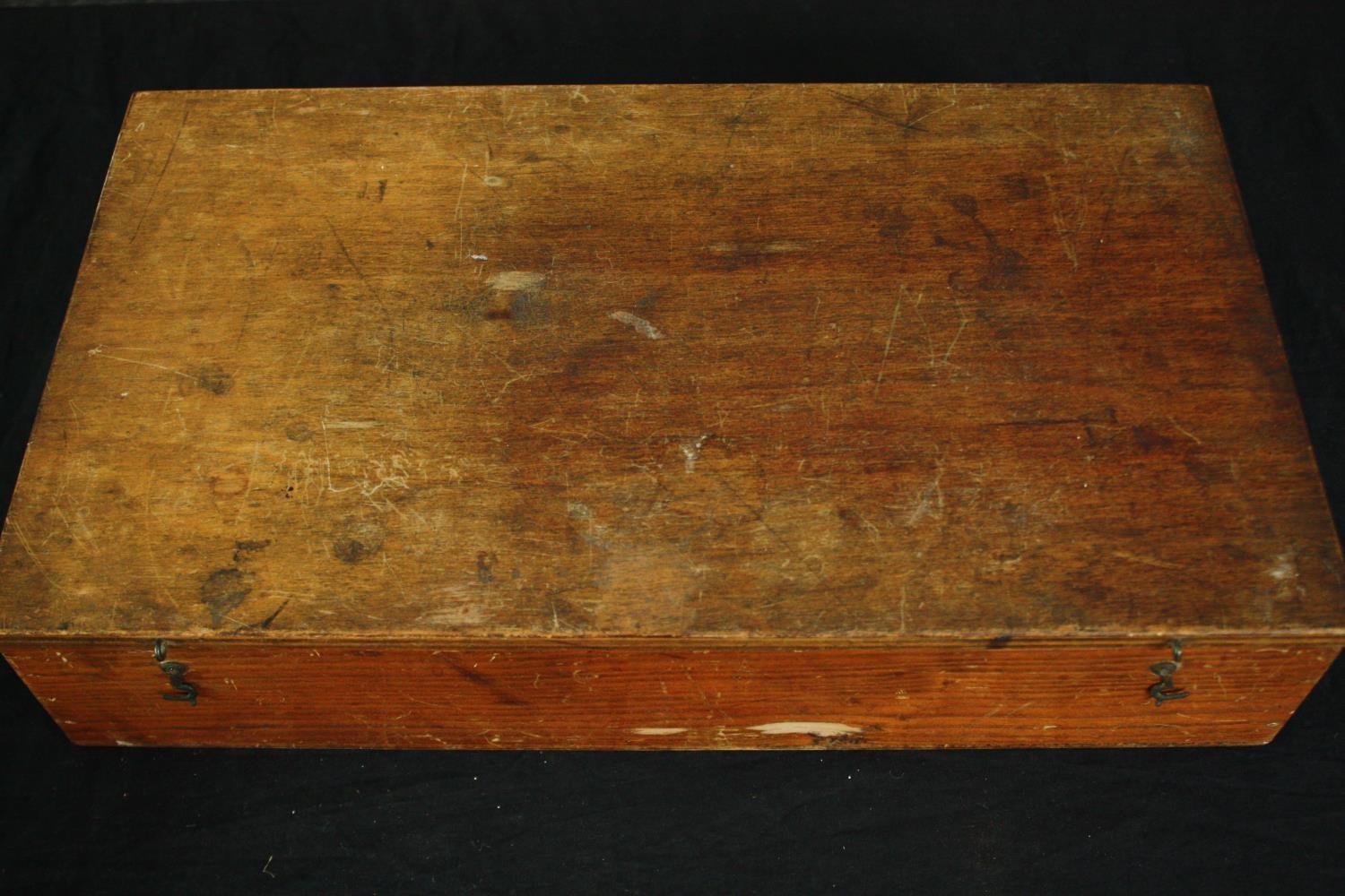 A group of four boxes, in various woods. H.7 W.35 D.27cm. (largest). - Image 7 of 10