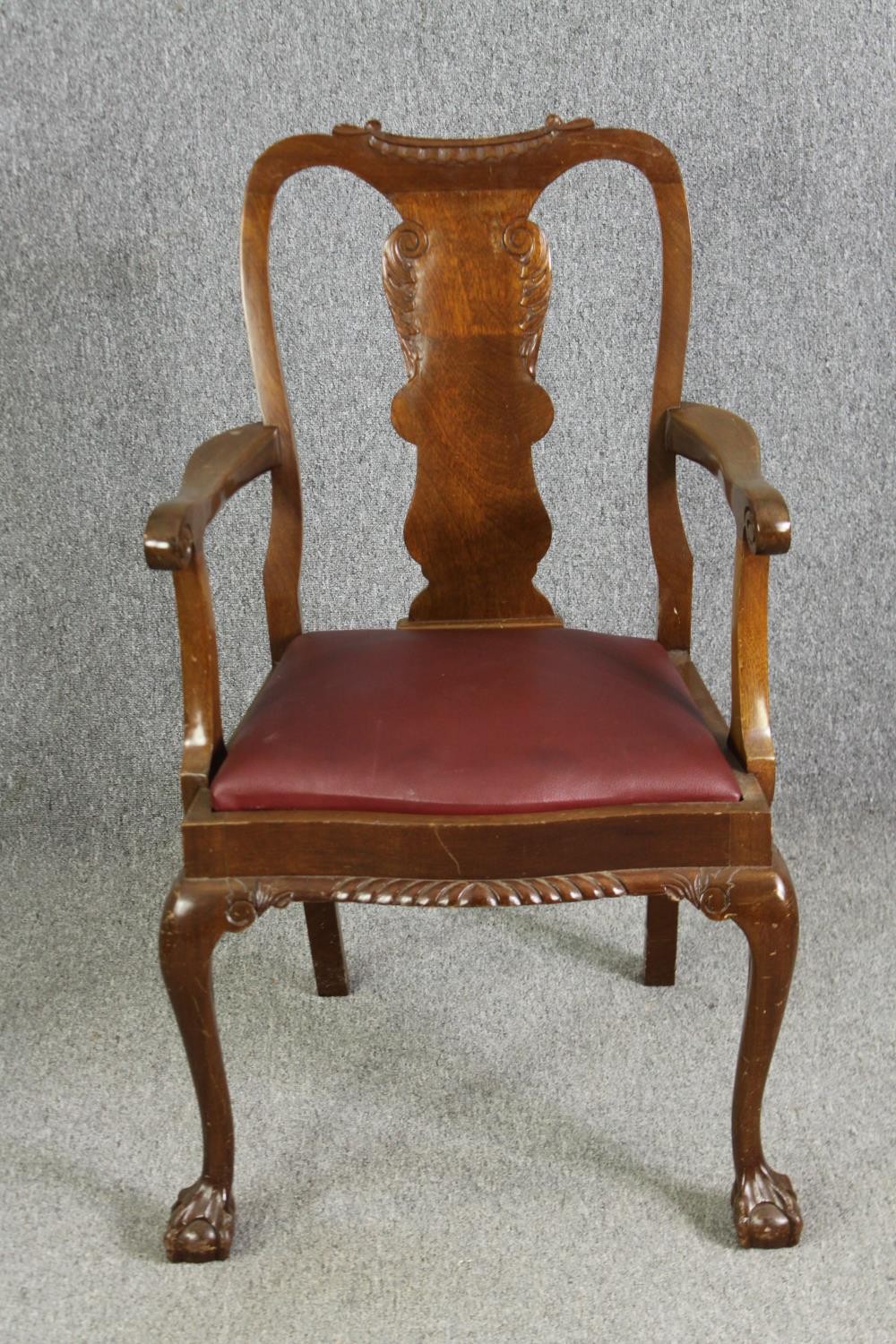 A set of six walnut dining chairs, in the George II style, including two carvers. H.126 W.100 D. - Image 2 of 7