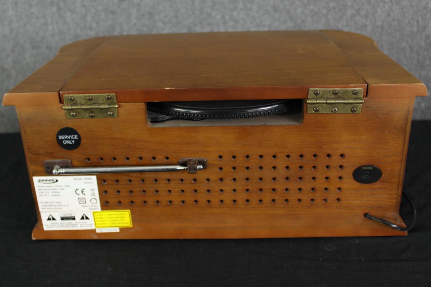 A Zennox model D9985 record and cassette player. H.22 W.49 D.36cm. - Image 6 of 7