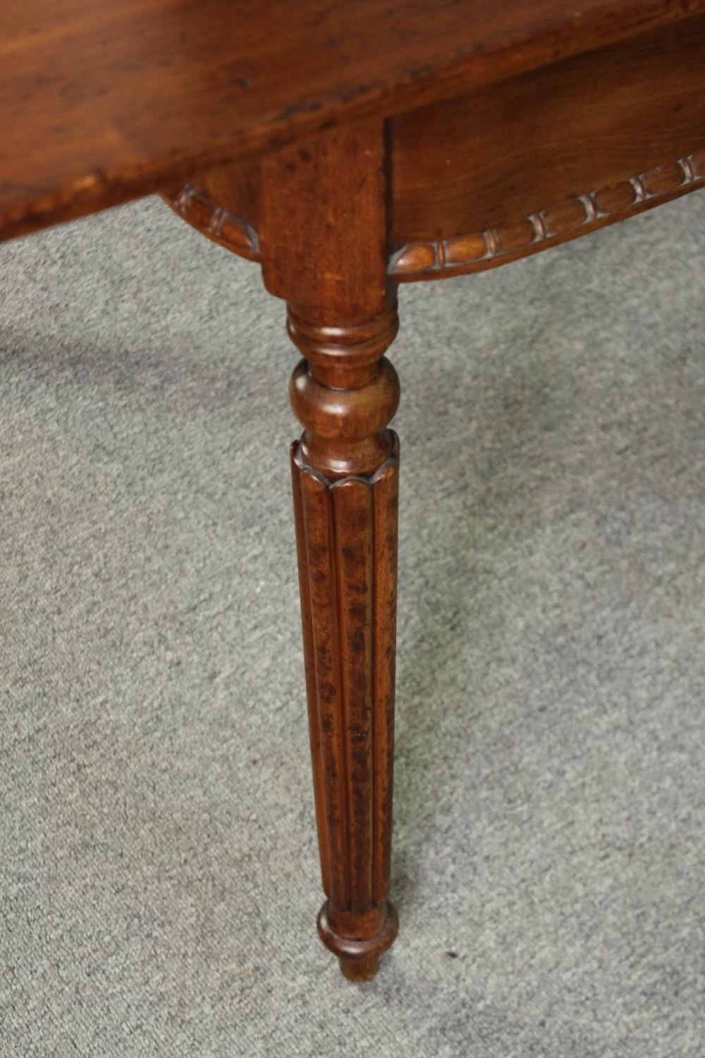 A George IV mahogany, swivel top tea table. H.73 W.92 D.92cm. (ext) - Image 7 of 8