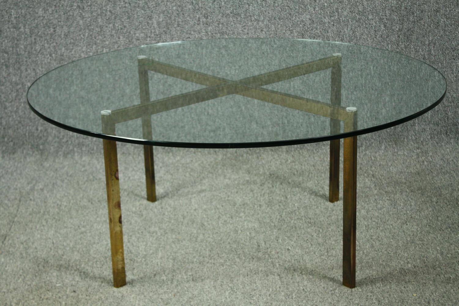 A vintage glass coffee table on brass supports. H.39 Dia.91cm. - Bild 2 aus 5