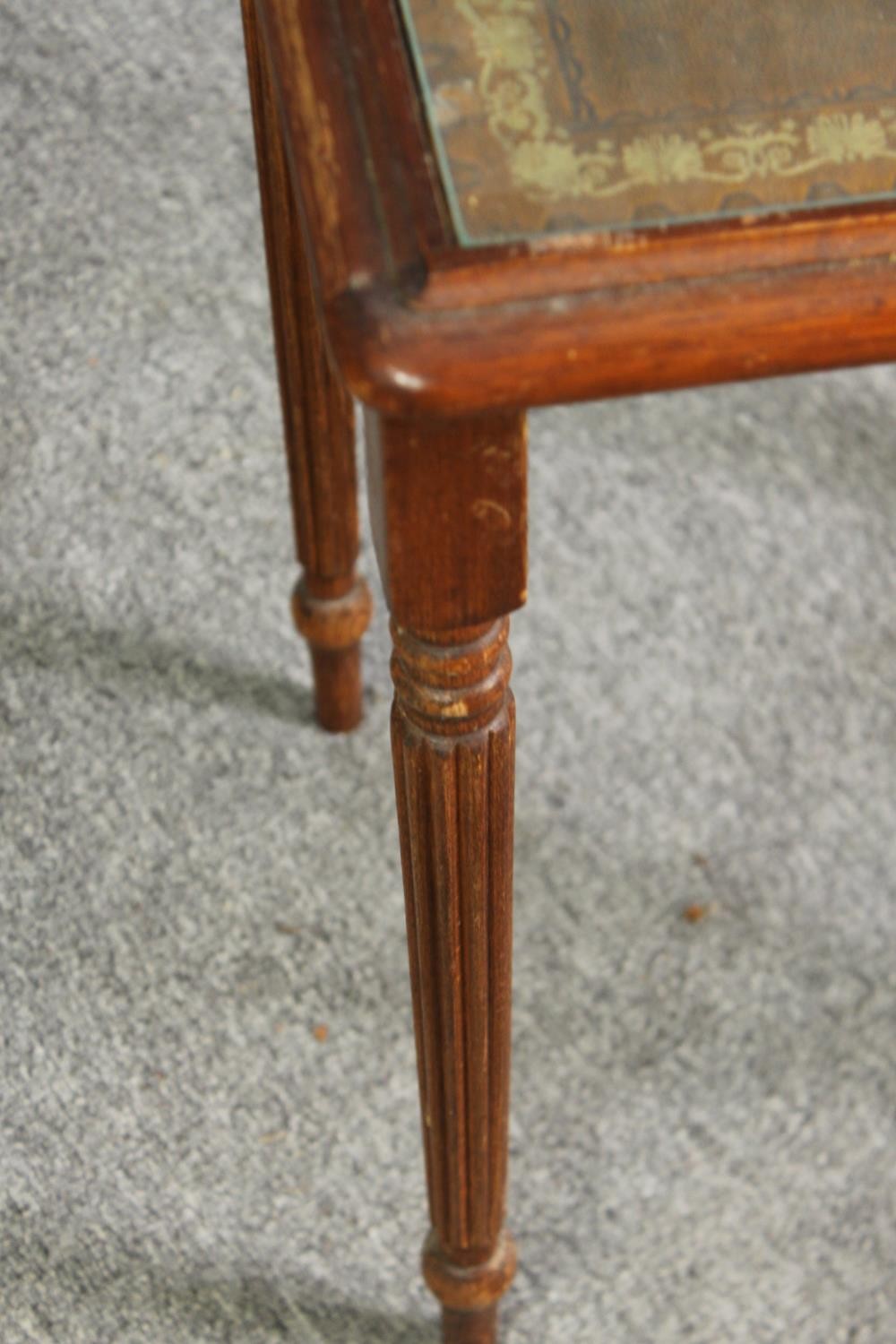 A nest of three mahogany tables with leather and glass inset tops H.58 W.53 D.40cm. (largest). - Image 6 of 6