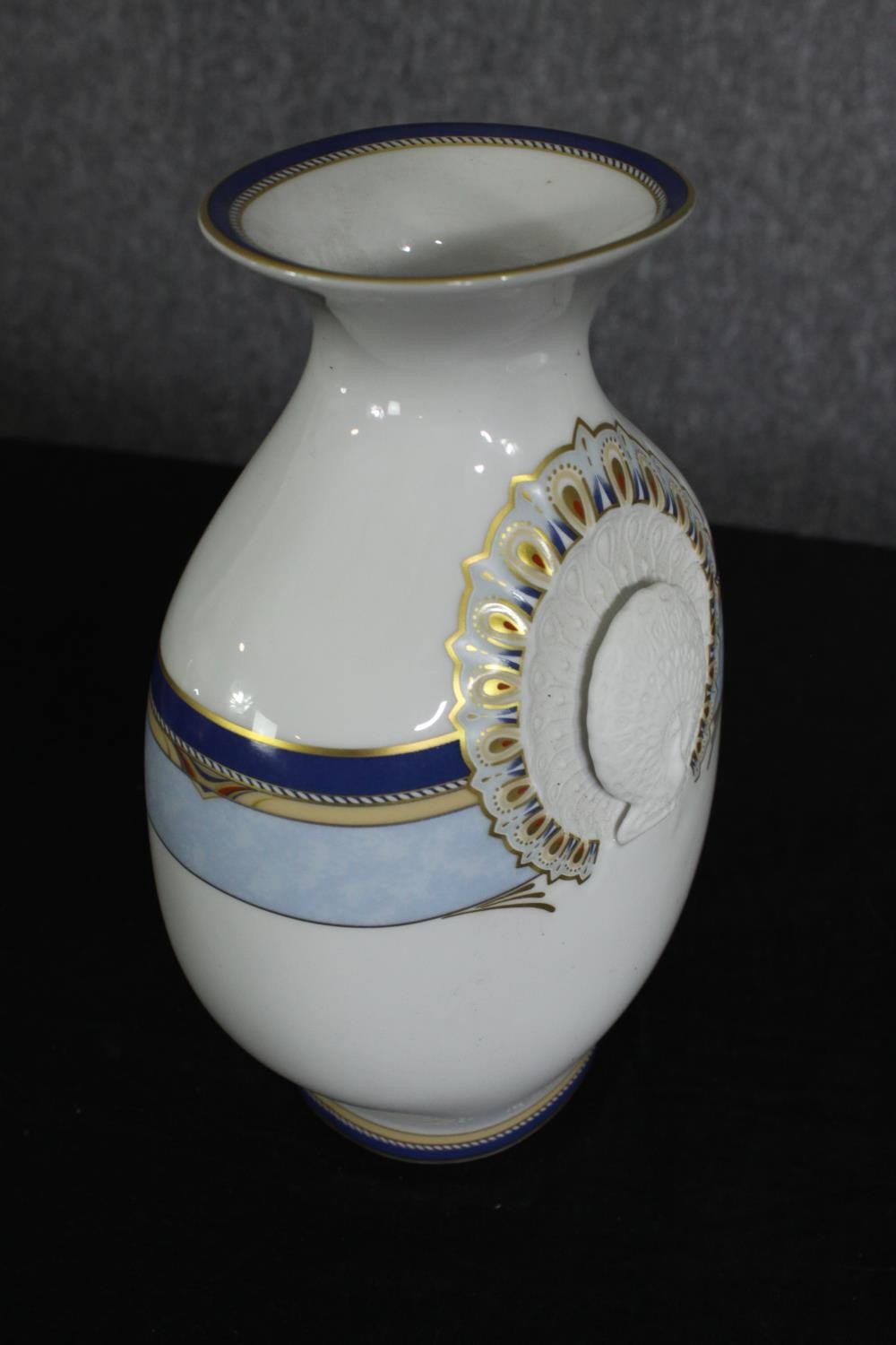 A Chinese export porcelain tobacco jar, late 19th century, a Staffordshire porcelain bowl and - Image 13 of 14