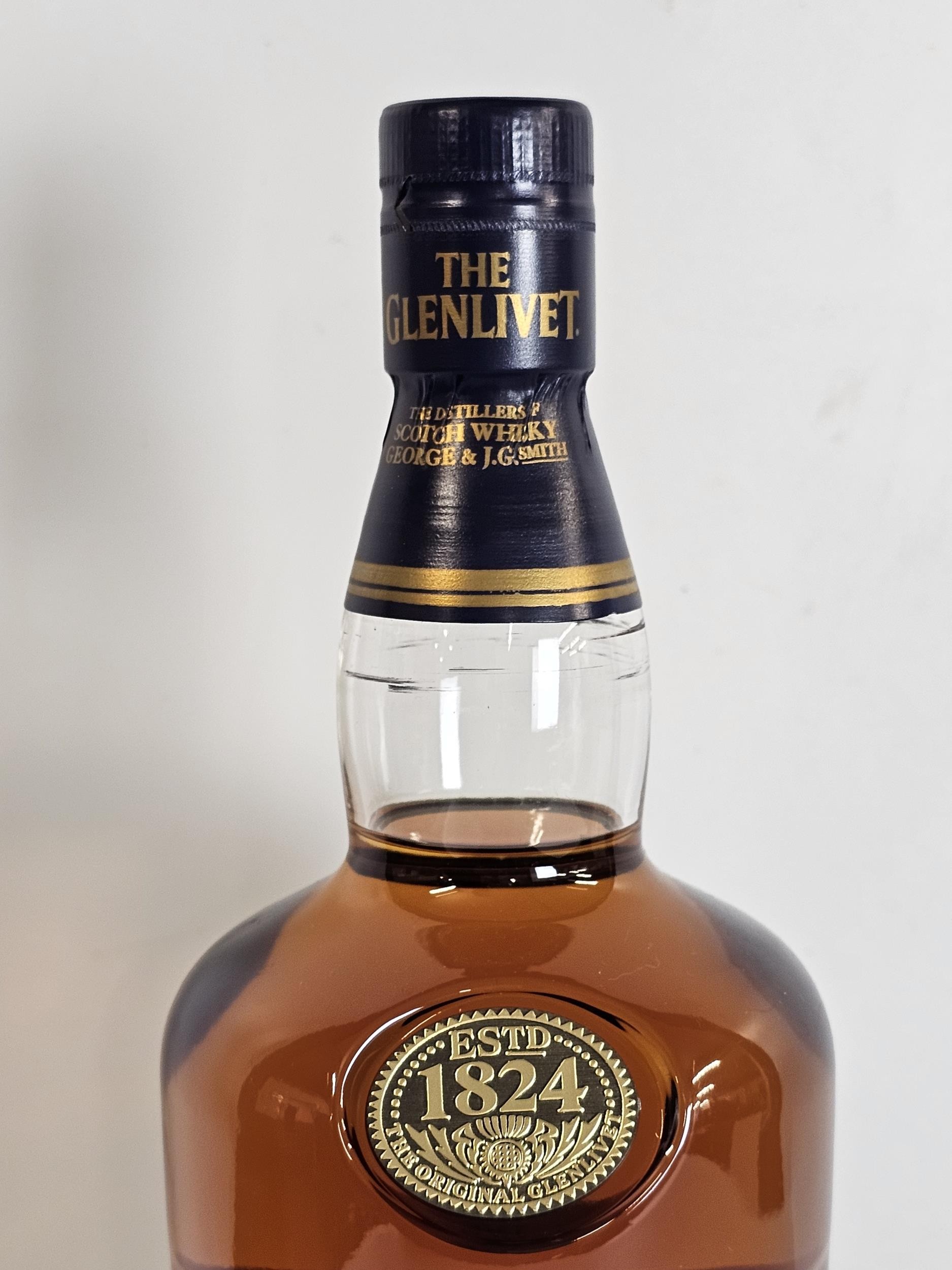 Gordon & MacPhail 'George & J.G.Smith's' Glenlivet 18 Year Old Single Malt Scotch Whisky - Image 2 of 5