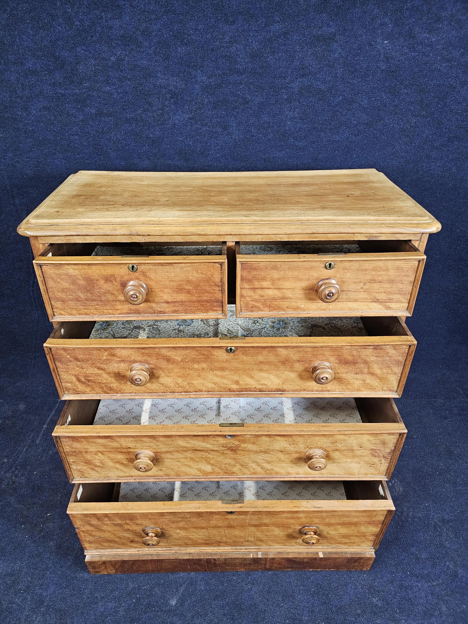 A Victorian satinwood chest of drawers. H.112 W.108 D.51cm. - Image 2 of 7
