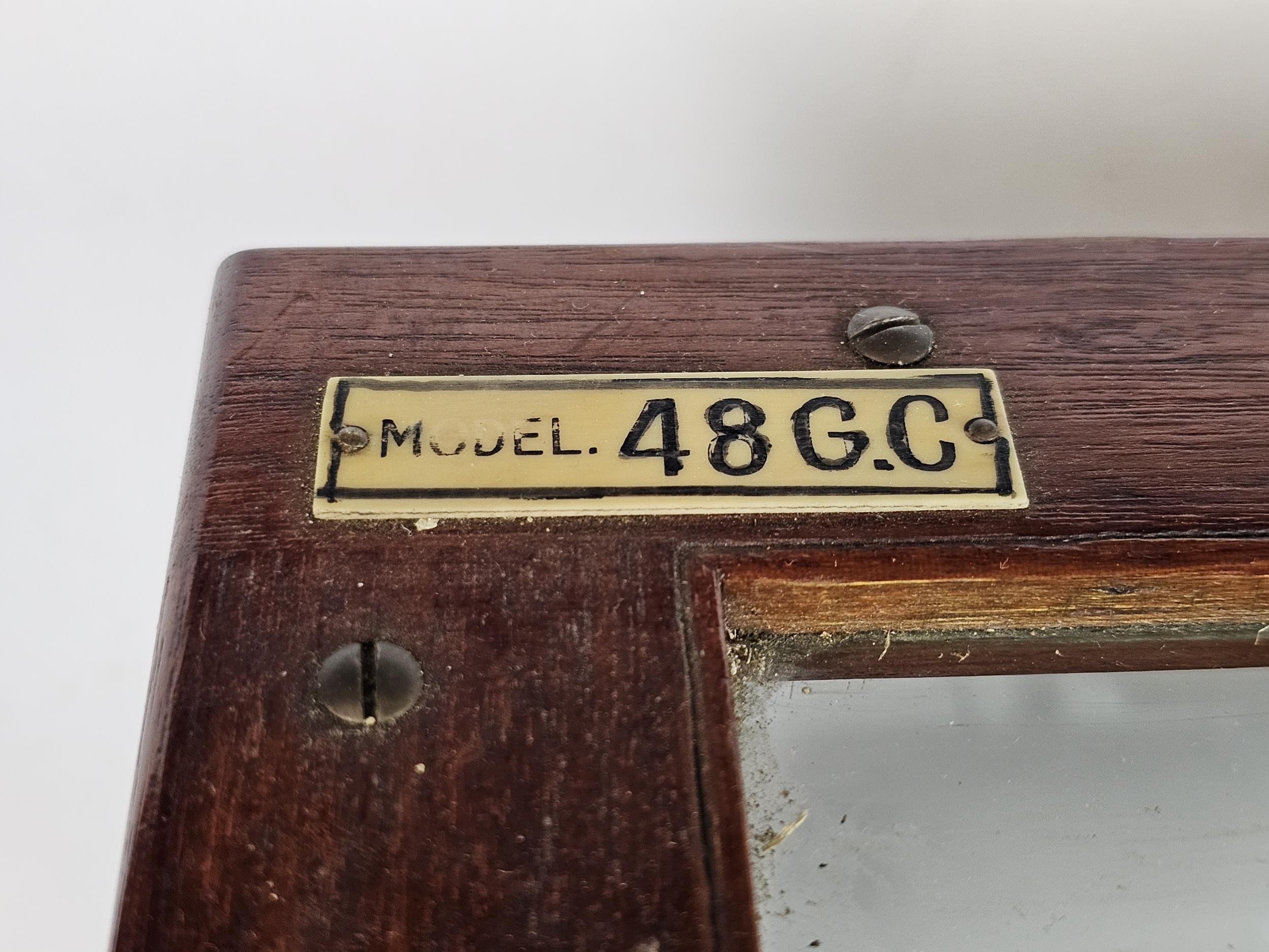 A set of early 20th century balance scales by Oertling (model number 48G.C.) in a mahogany case. H. - Image 3 of 8