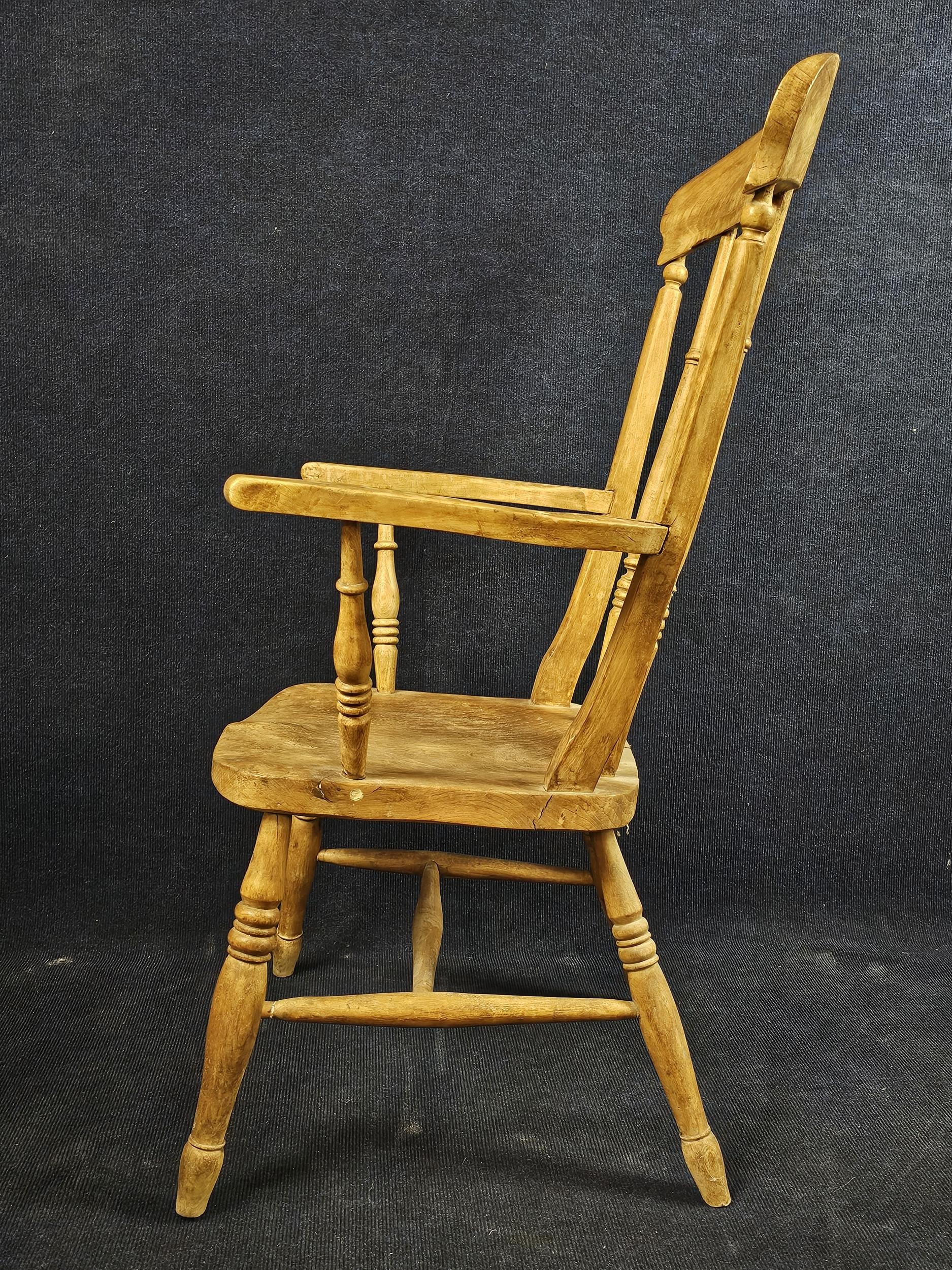 Two elm country armchairs, early 20th century. - Image 3 of 5