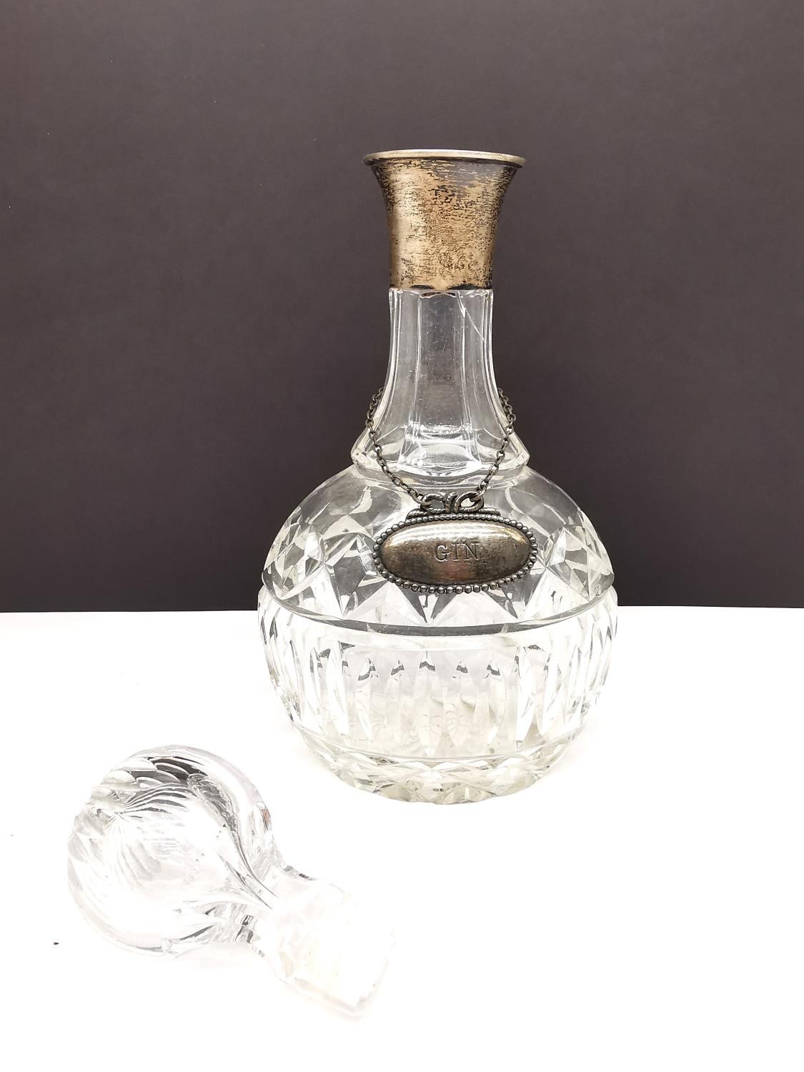 A Mappin & Webb cut crystal decanter with silver collar and EPNS 'Gin' label. (hair line crack to - Image 6 of 7