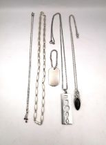 A collection of silver jewellery to include a fully hallmarked ingot, beaded chain, silver dog