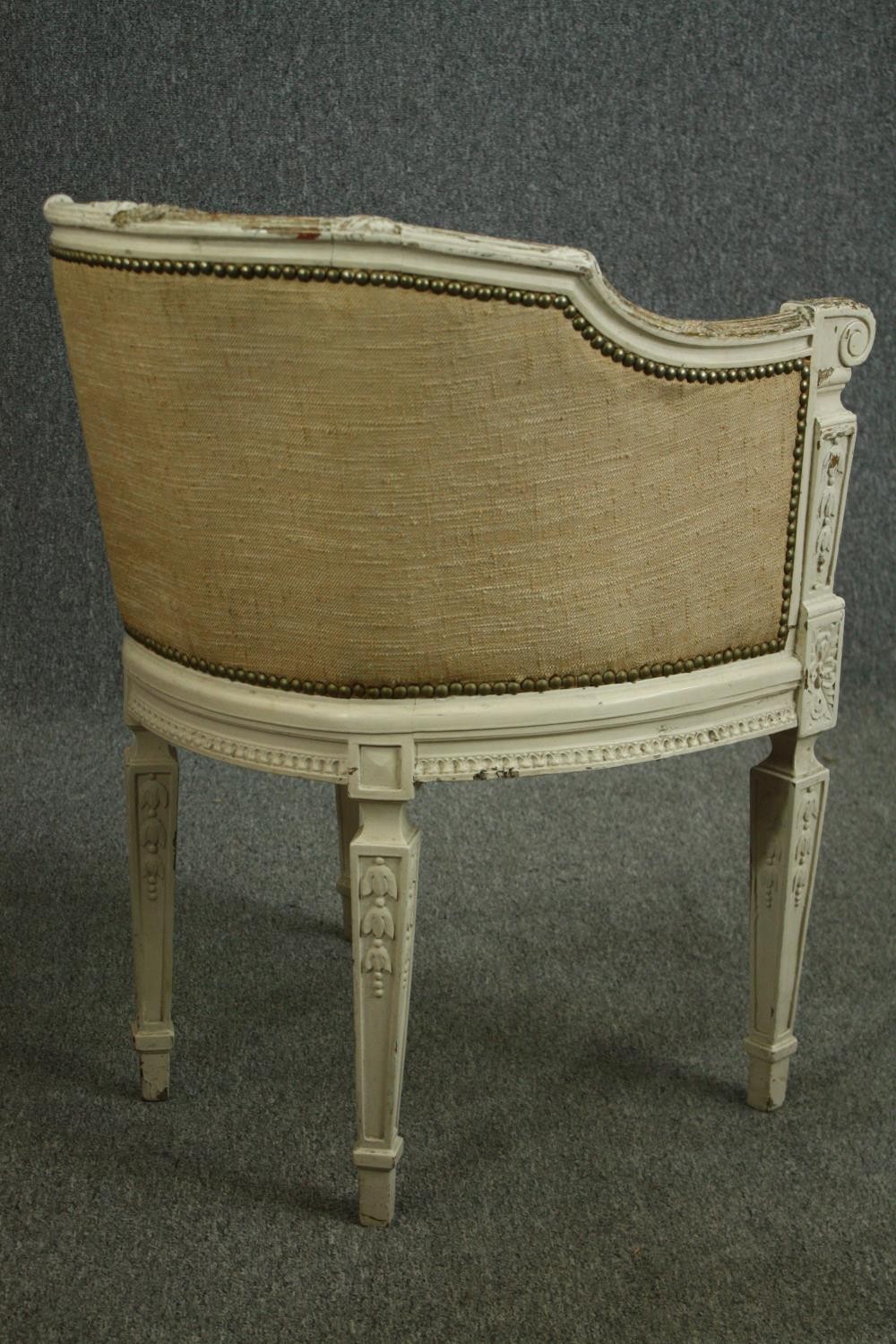 A 19th century French Louis XVI style white painted bergère chair (caned seat damaged) - Image 4 of 7