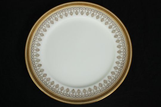 A collection of vintage dinner plates, bowls etc, Paragon Athena pattern. Dia.26cm. (largest). - Image 7 of 15