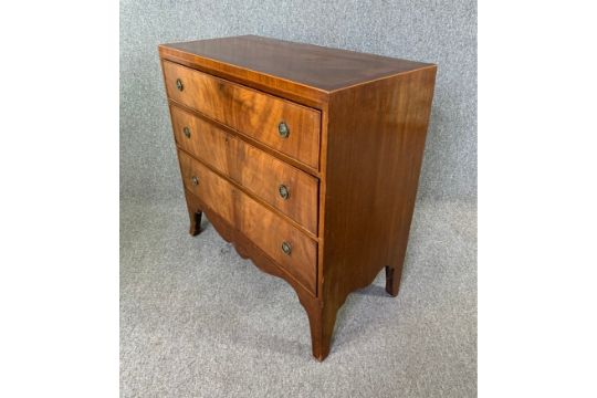 Chest of drawers, 19th century mahogany, crossbanded with satinwood string inlay on swept bracket - Image 5 of 7