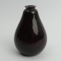 Doulton Lambeth art pottery flambe glaze vase, 9.5cm.