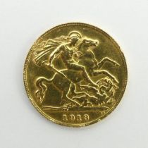 1913 George V gold half sovereign.