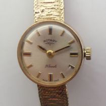 Ladies 9ct gold Rotary manual wind watch, 15.6 grams gross. 18.78 wide.