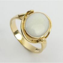 18ct gold opal ring, 4.4 grams, 15mm, size O1/2.