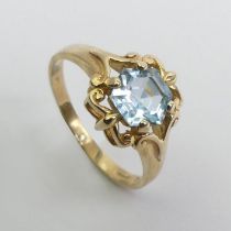 9ct gold blue topaz ring, 2.1 grams, 10.3mm, size M.