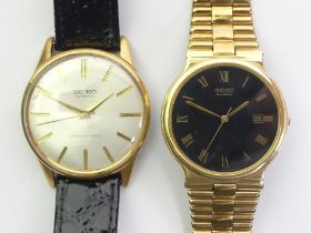 A Seiko gold tone automatic watch and a Seiko quartz gents watch. Automatic 35.5 mm in diameter.