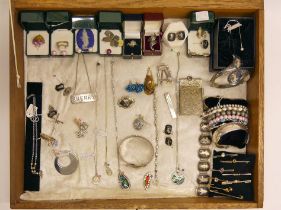 A jewellers display cabinet (45cm x 37cm) and contents including a Siam silver bangle, silver