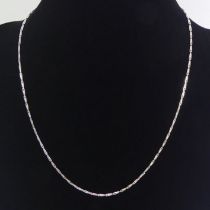 18ct white gold 38cm chain necklace, 2.8 grams.