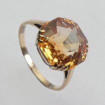 9ct gold sapphire single stone ring, 3 grams, 11.2mm, size N 1/2.