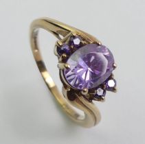 9ct gold amethyst ring, 3.2 grams, 8mm, size O