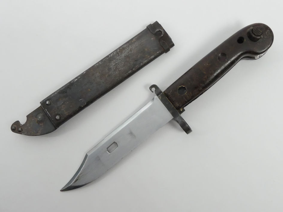 A cold war era Russian AK47 bayonet with scabbard, blade 15cm. - Image 2 of 3