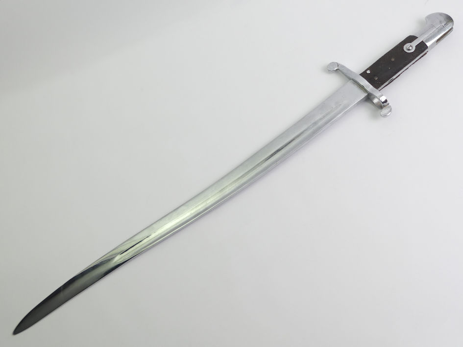 A British 1887 model Martini Henry sword bayonet, blade 57 cm.