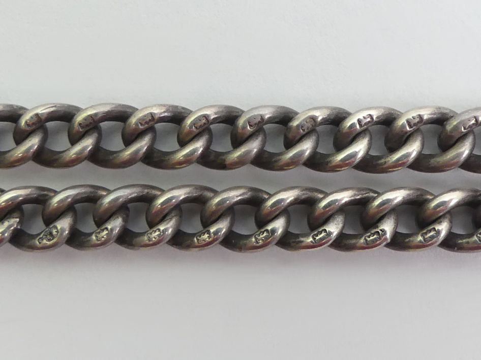 Silver curb link sliding T-Bar pocket watch Albert chain, 36 grams, 42.5cm. - Image 2 of 4