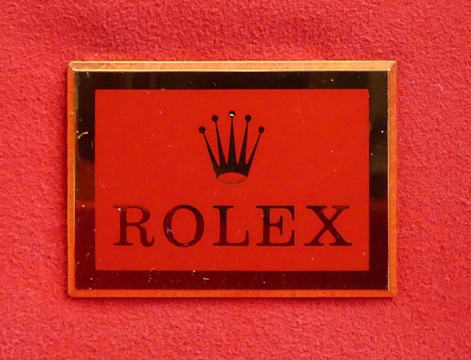 Rolex red leather jewellery and watch box with key, 29.5cm x 21cm x 9cm. - Image 4 of 5