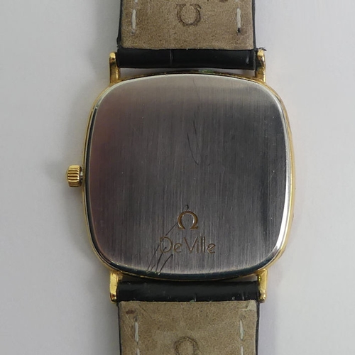 Gents boxed gold tone Omega quartz watch on a black leather strap (after market strap), 32mm inc. - Image 3 of 4