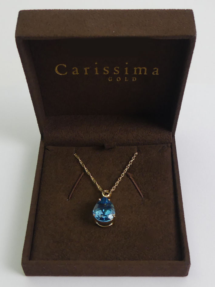 9ct gold blue topaz pendant and chain, 6 grams, pendant 25mm x 12.5mm. - Image 4 of 4