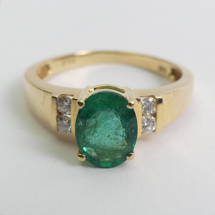 18ct gold emerald and diamond ring, 3.4 grams, 8.4mm, size P. - Image 2 of 3