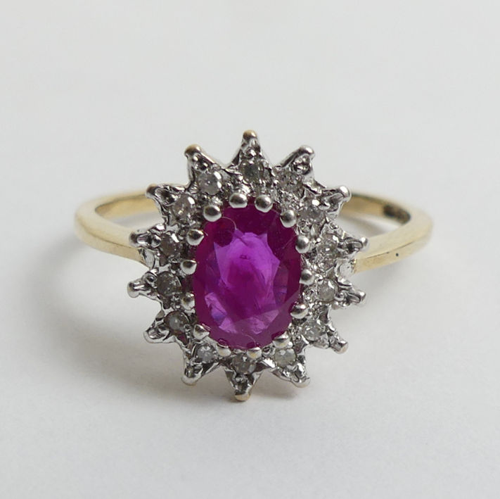 9ct gold ruby and diamond cluster ring, 2.8 grams. Size Q 13.4 mm wide. - Image 2 of 3