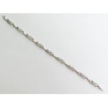 Silver and diamond bracelet, 8.5 grams, 5.2mm, 19cm long.