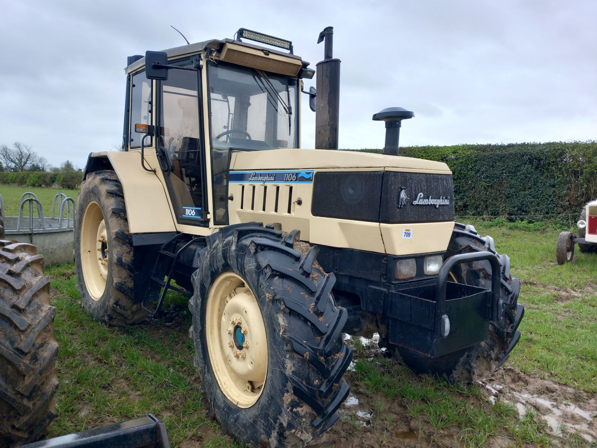 LAMBORGHINI 1106 4WD TRACTOR