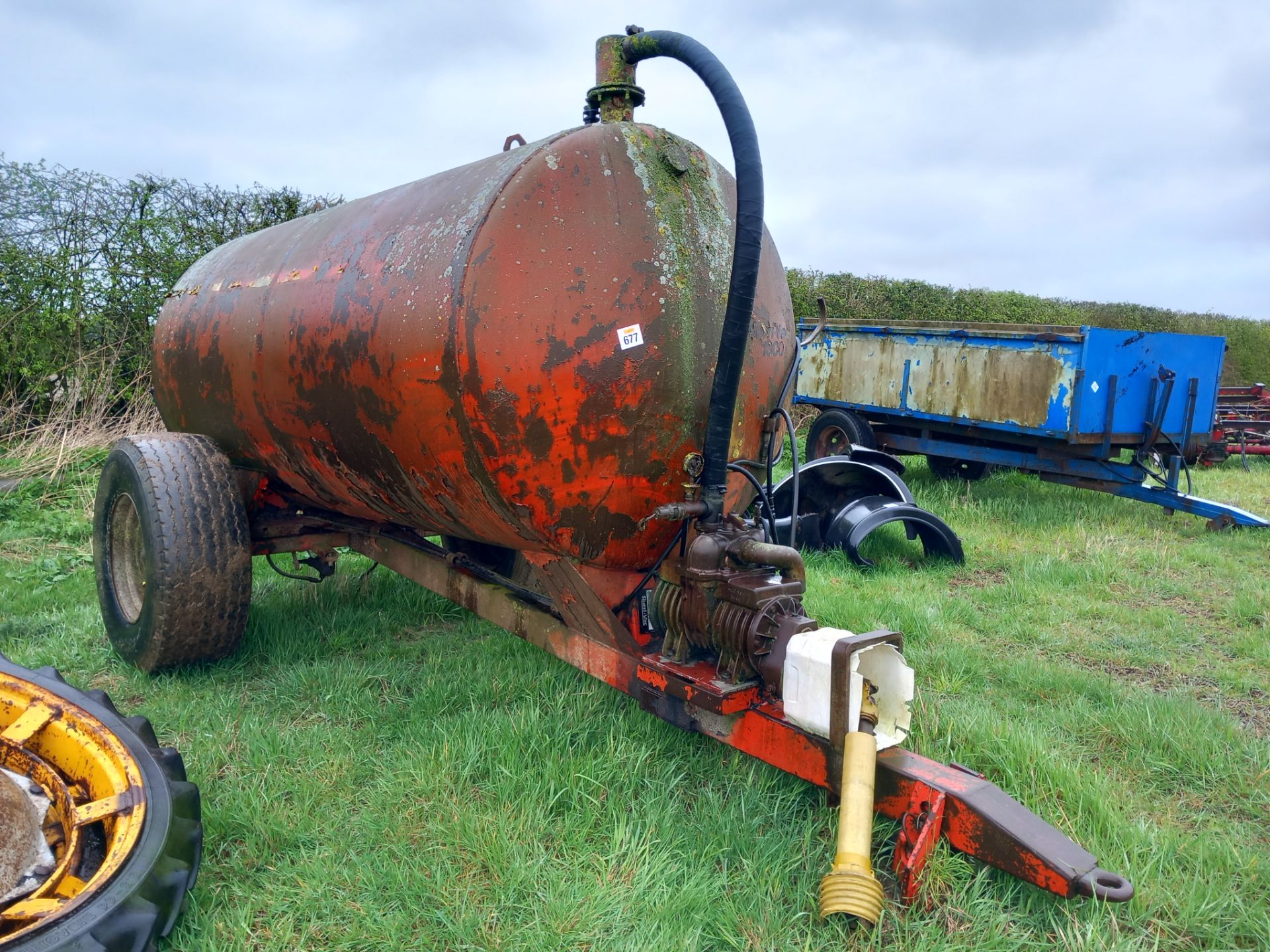 SLURRY VAC 1300 TANKER - Image 2 of 3