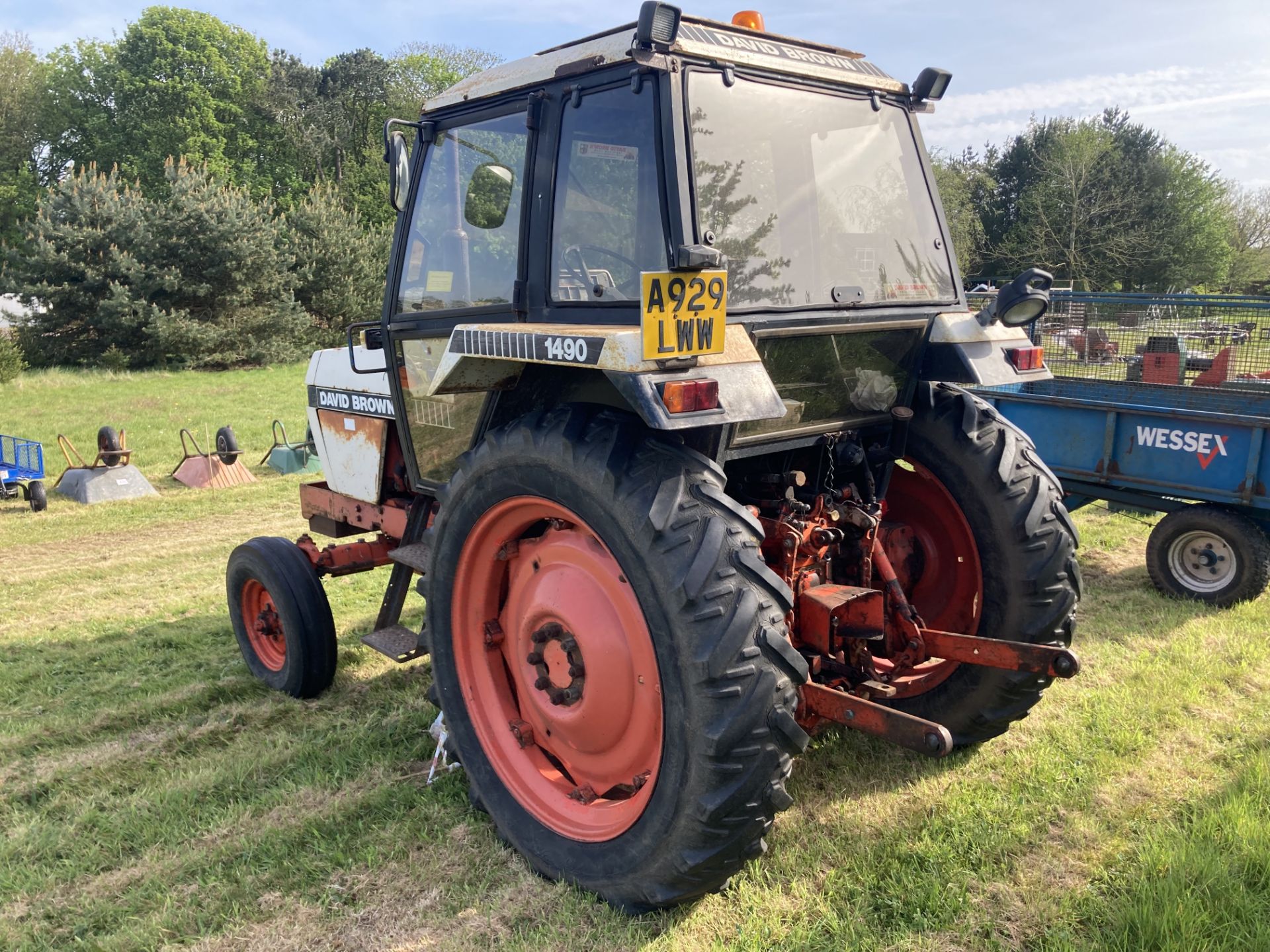 DAVID BROWN 1490 2WD TRACTOR REG: A929 LWW - Image 2 of 14