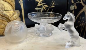 A LALIQUE GLASS HORSE AND GLASS BOWL TOGETHER WITH A STUDIO GLASS VASE