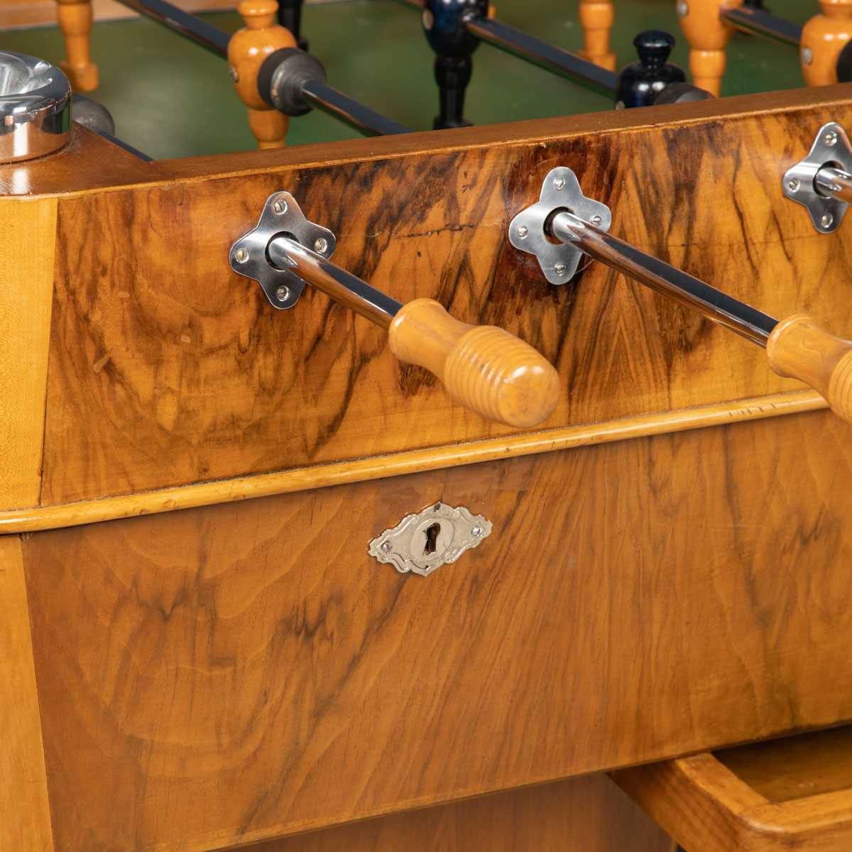 A MID 20TH CENTURY SWISS ART DECO STYLE FOOTBALL TABLE GAME - Image 24 of 37