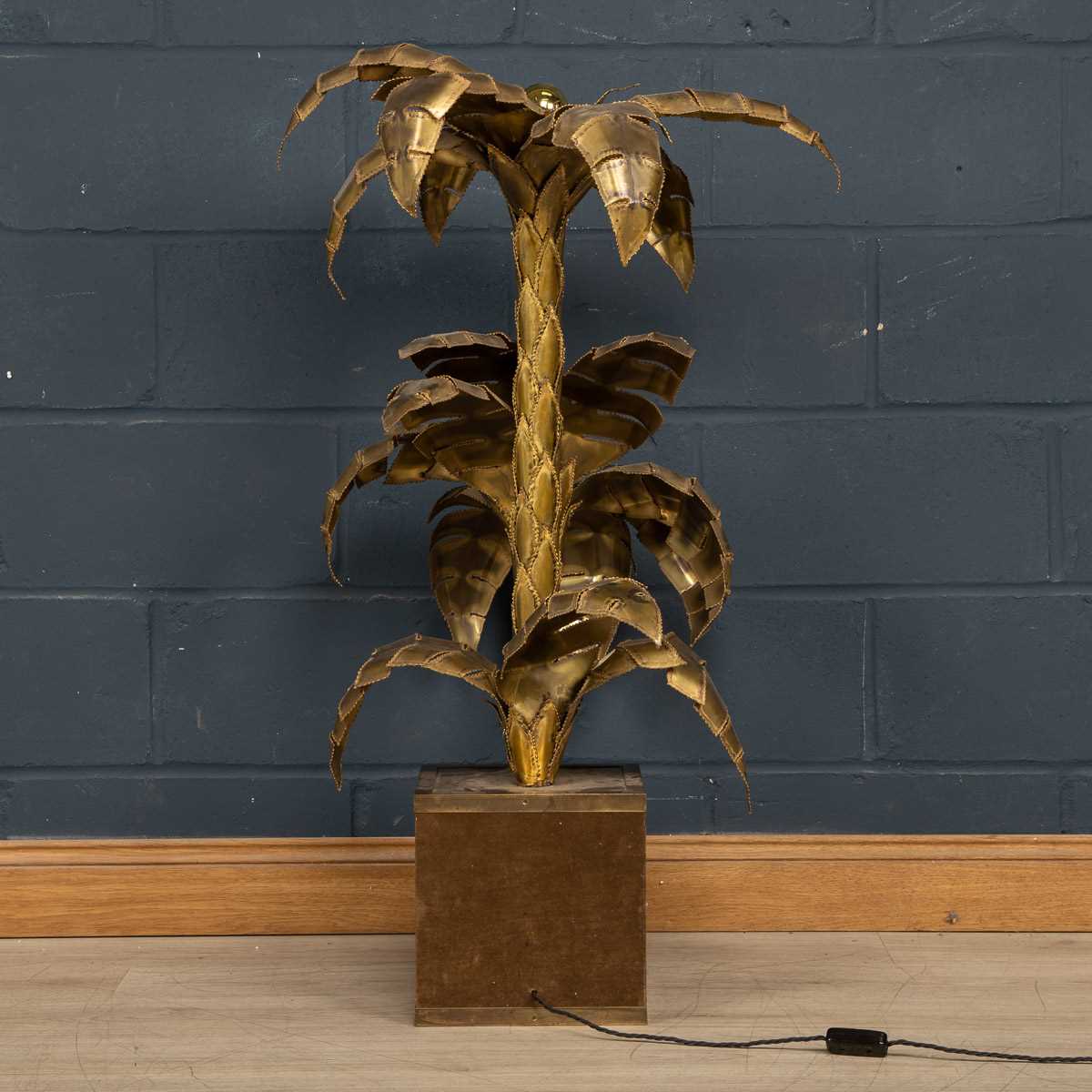 MAISON JANSEN: A FRENCH PALM FLOOR OR SIDE LAMP C.1970 - Image 7 of 18