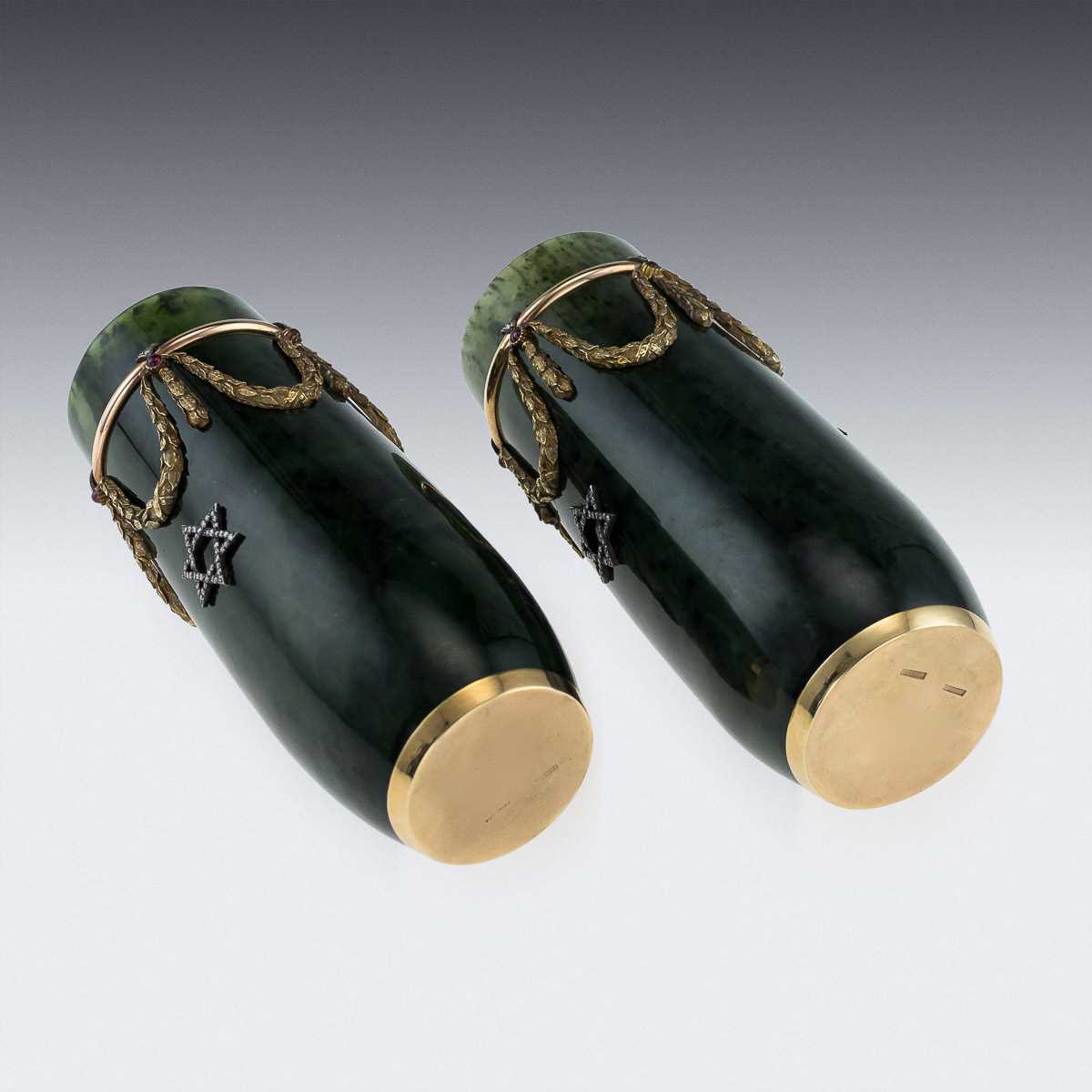 A PAIR 14CT GOLD, NEPHRITE, DIAMOND AND RUBY ENCRUSTED VASES IN THE STYLE OF FABERGE - Image 5 of 15